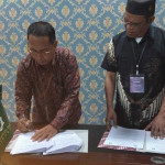 FEBI UIN AM. Sangadji Ambon Tanda Tangan Kerjasama dengan FEBI UIN Sunan Ampel Surabaya